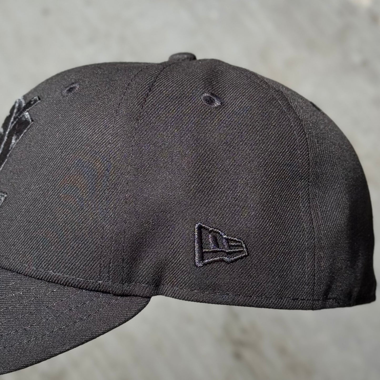 7 1/8 • 7 1/2 ANAHEIM DUCKS BLACK