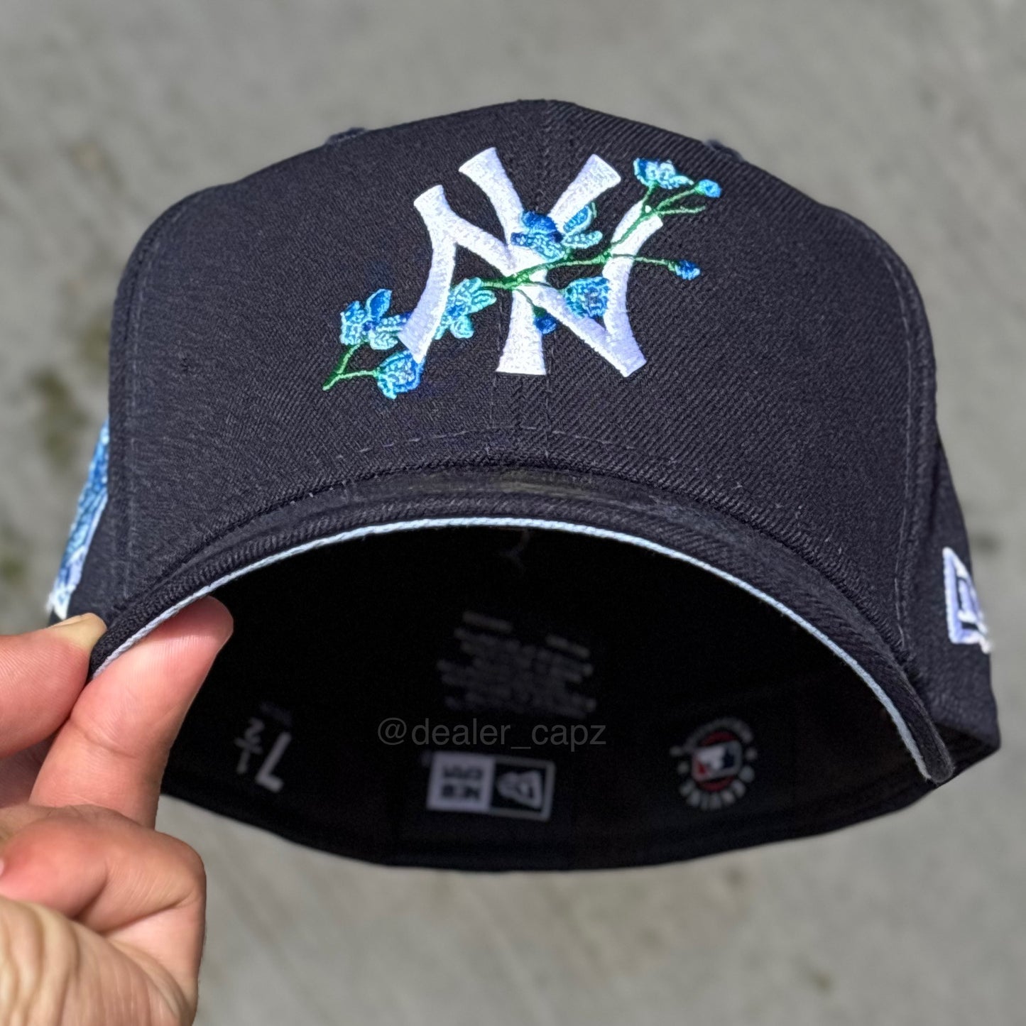 7 1/2 NY YANKEES BLOOM