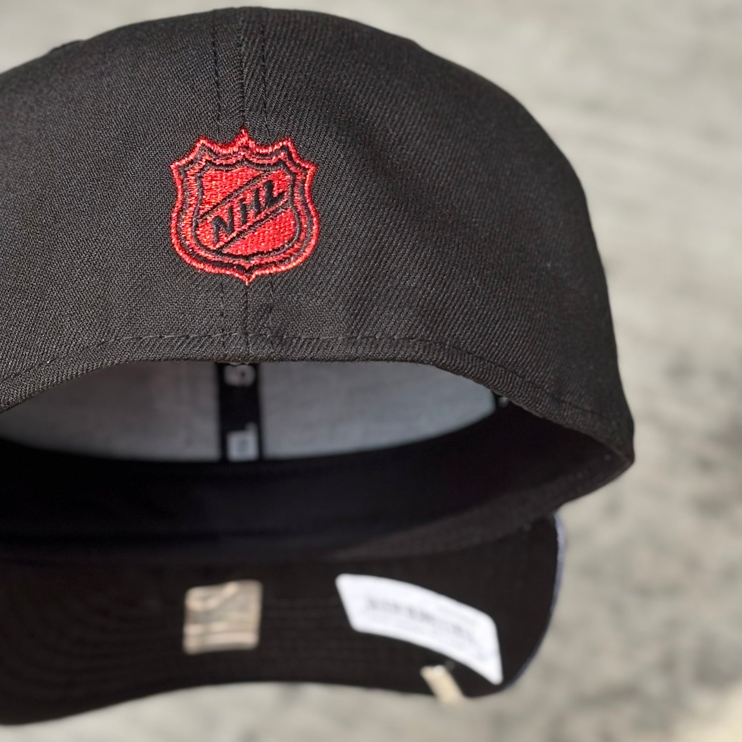 7 1/8 • 7 3/8 ANAHEIM DUCKS BLACK SATIN