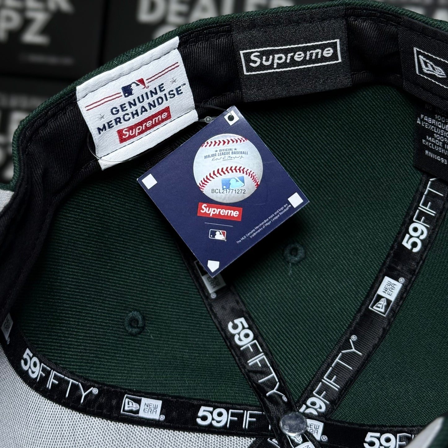 SUPREME BOX LOGO “MLB”