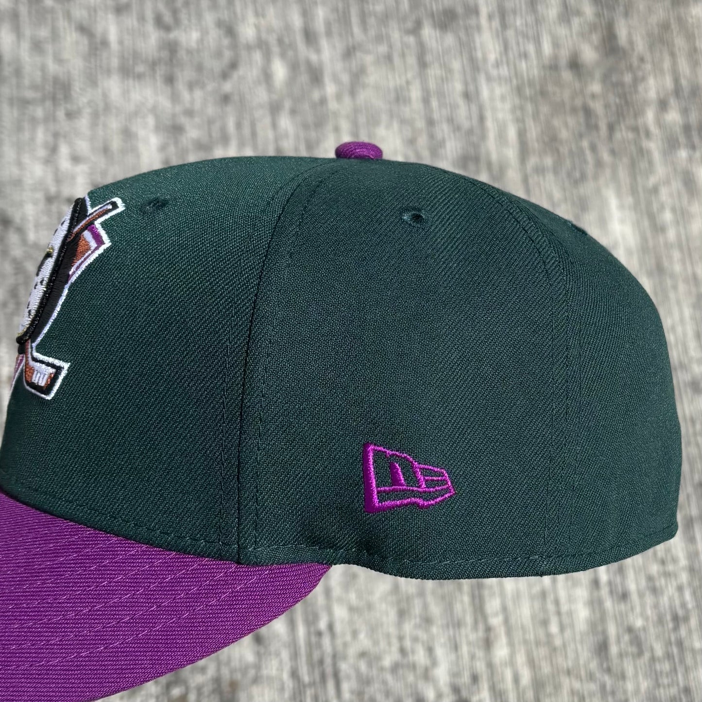 7 • ANAHEIM DUCKS “JOKER”