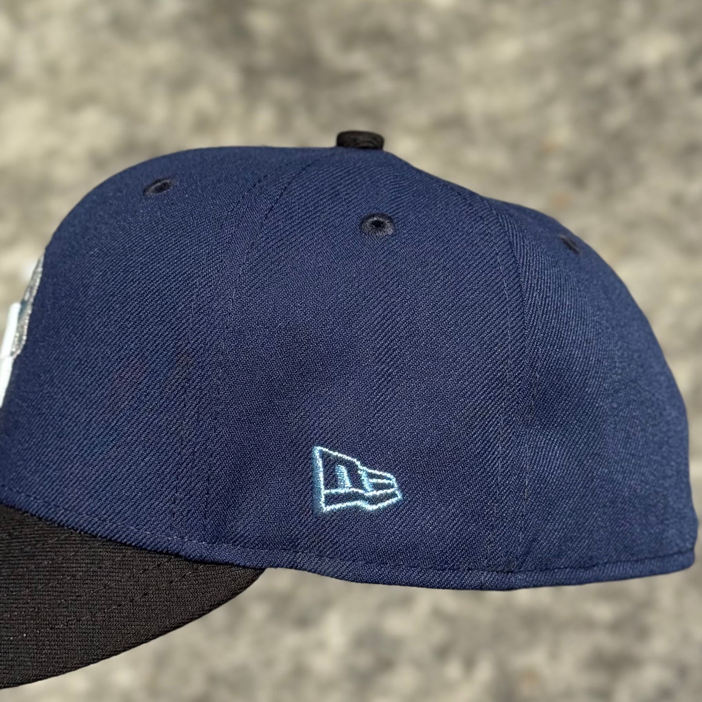 LOS ANGELES DODGERS (Glow)