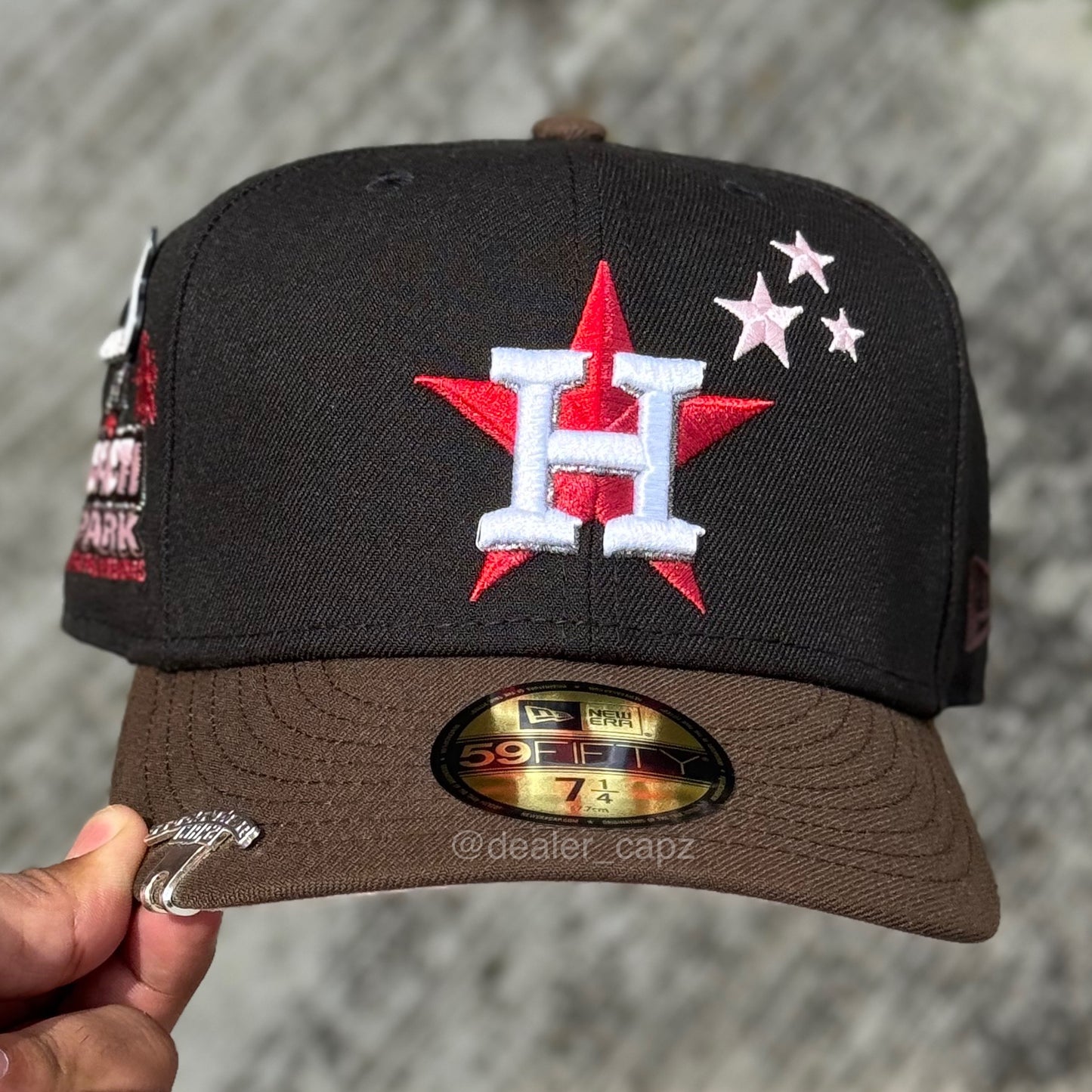 7 1/8 • 7 1/4 • 7 1/2 • 7 5/8 HOUSTON ASTROS “CACTI PARK”