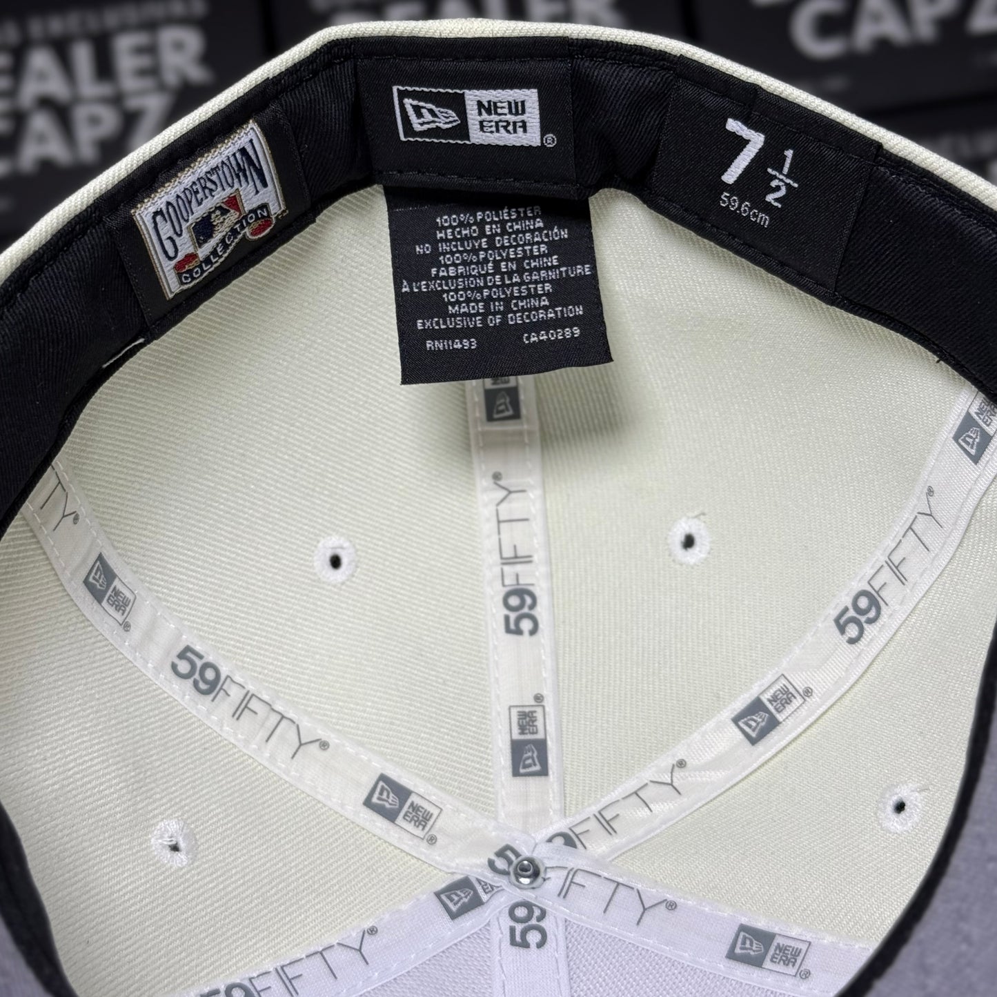 NEW YORK YANKEES METALIC