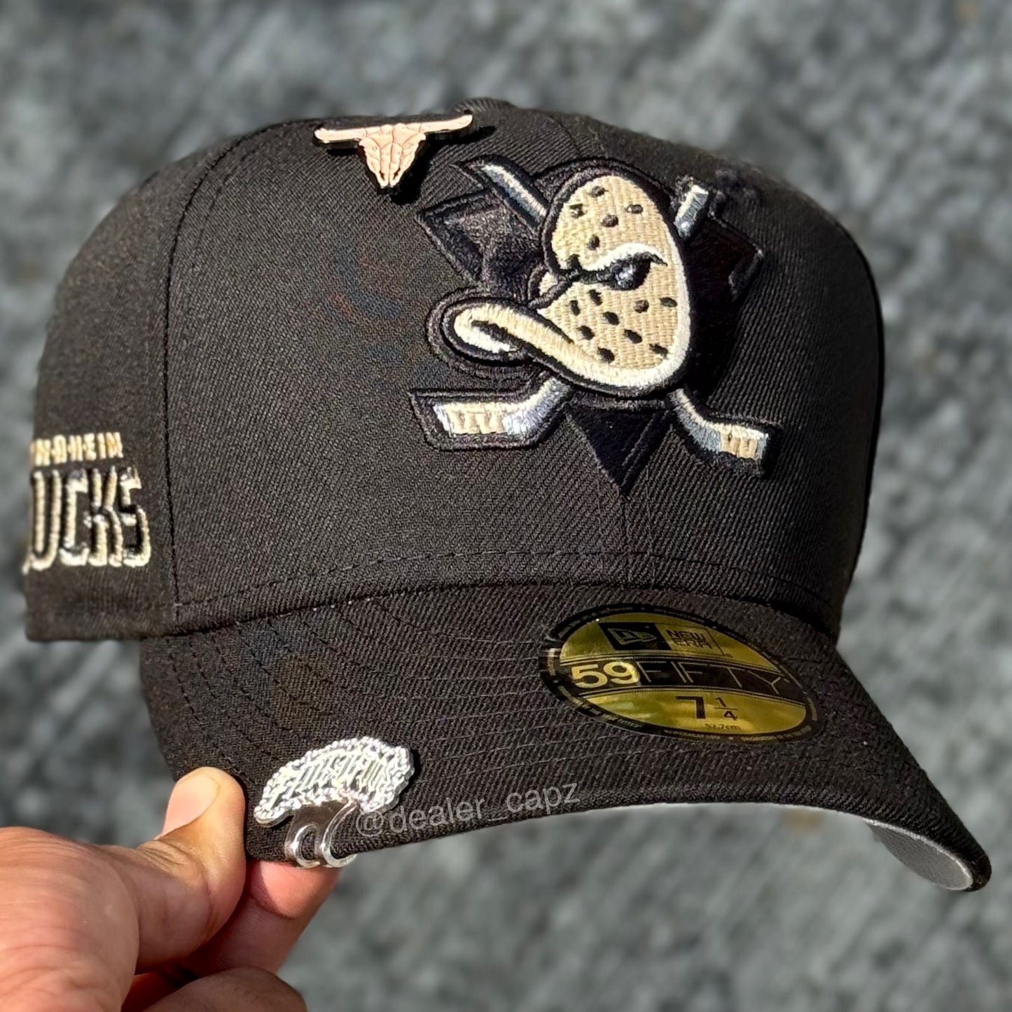 7 • 7 1/4 • 7 3/8 ANAHEIM DUCKS