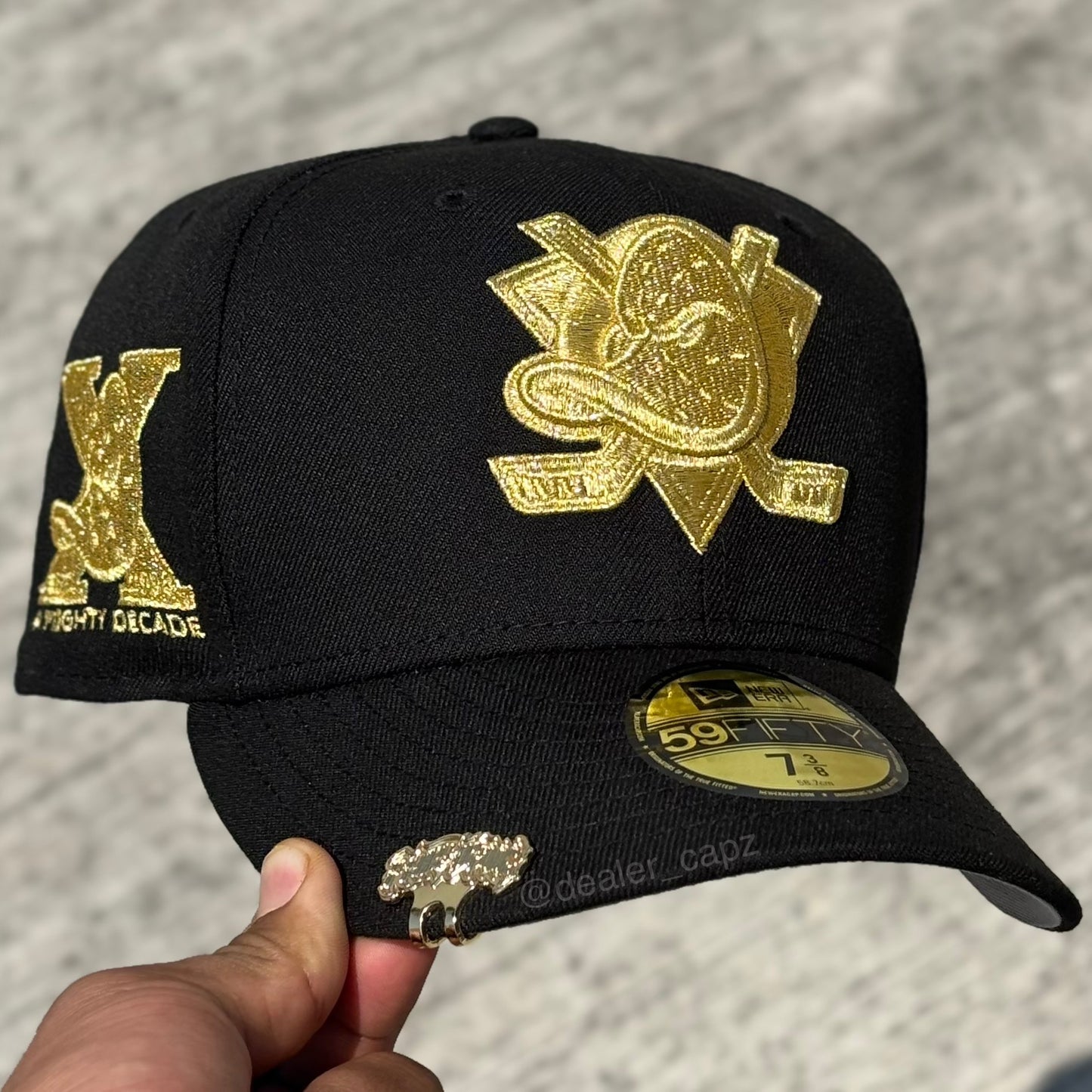 7 • 7 1/8 • ANAHEIM DUCKS GOLD