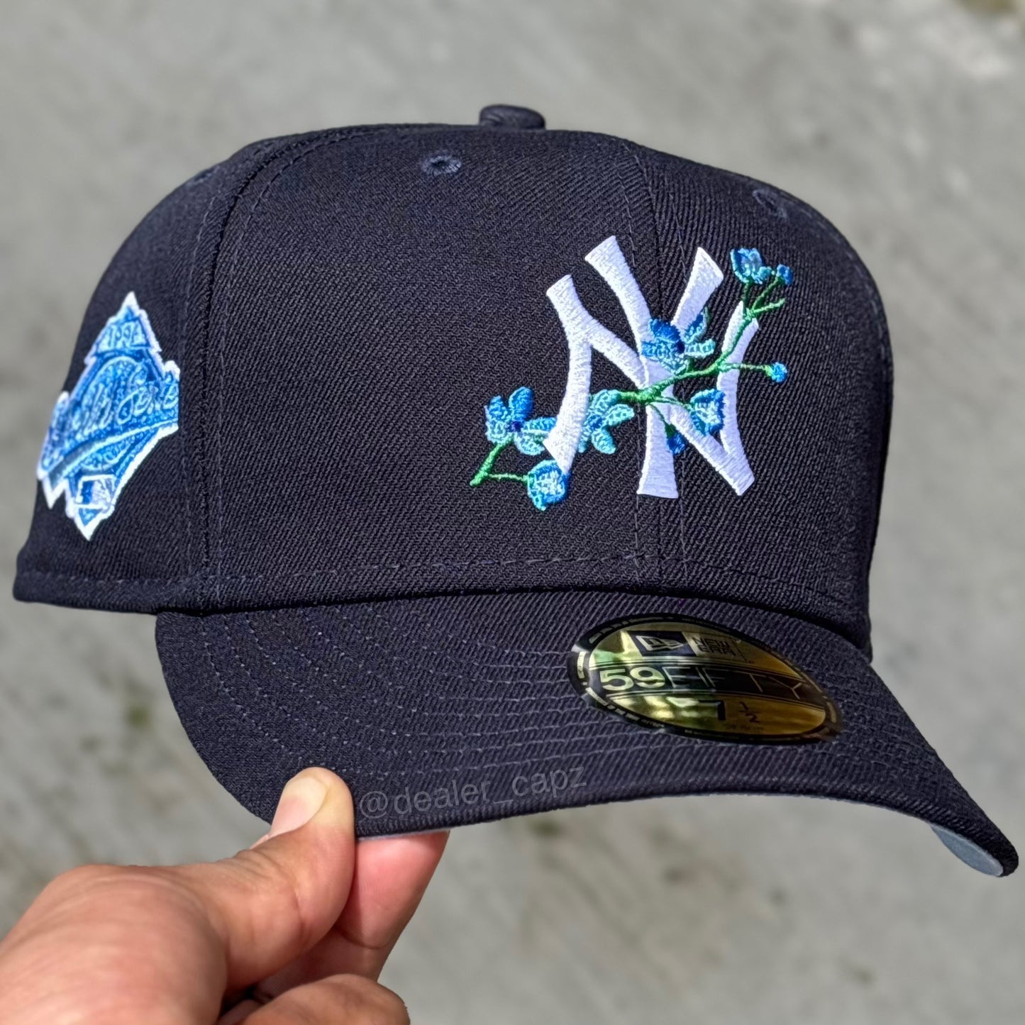 7 1/2 NY YANKEES BLOOM