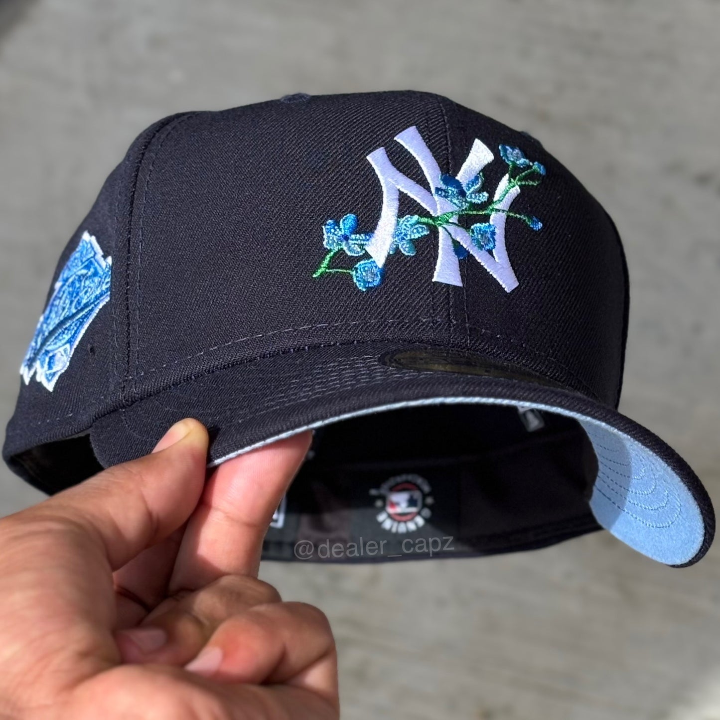 7 1/2 NY YANKEES BLOOM