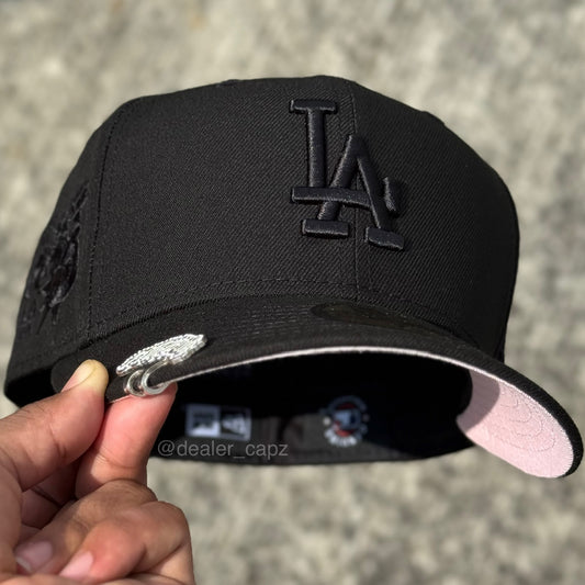7 1/8 • 7 1/4 • 7 3/8 LA DODGERS BLACK OHTANI
