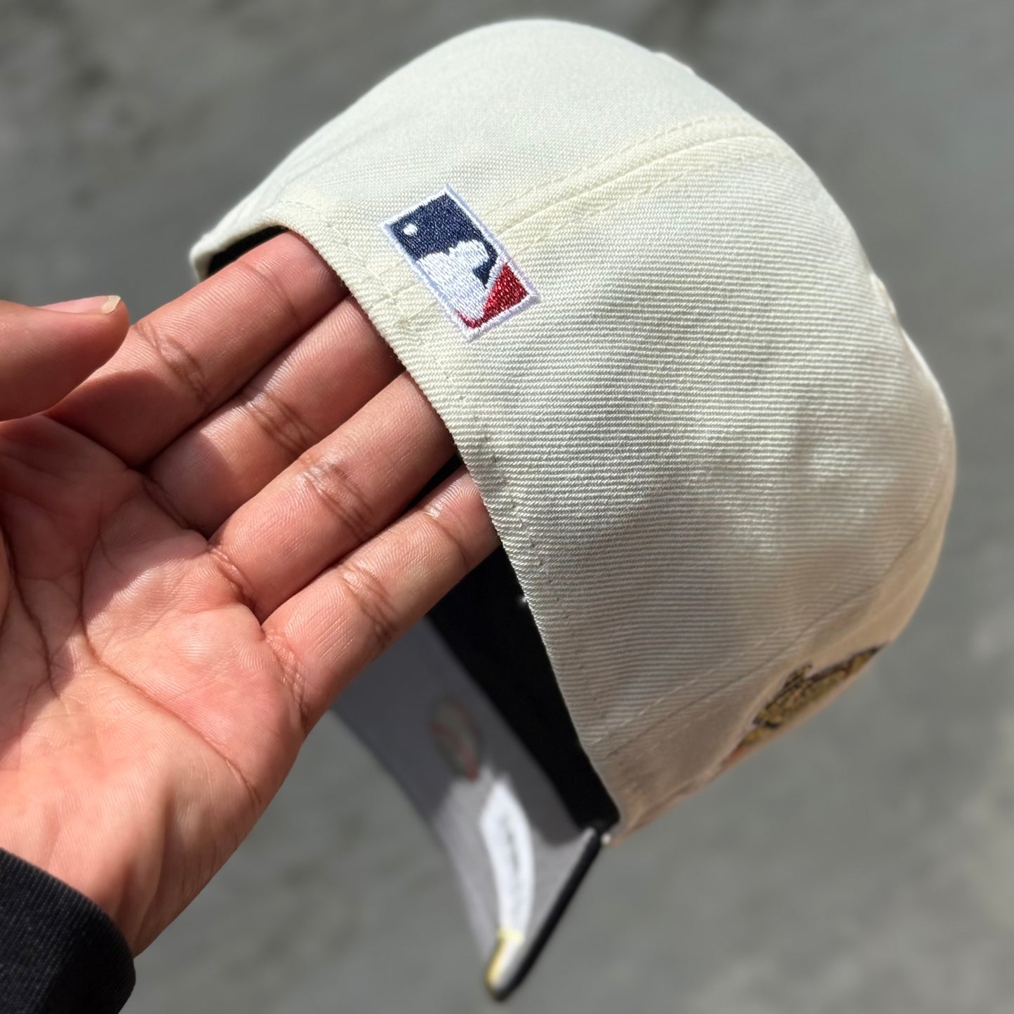 7 1/8 • 7 3/8 NY YANKEES ROSA