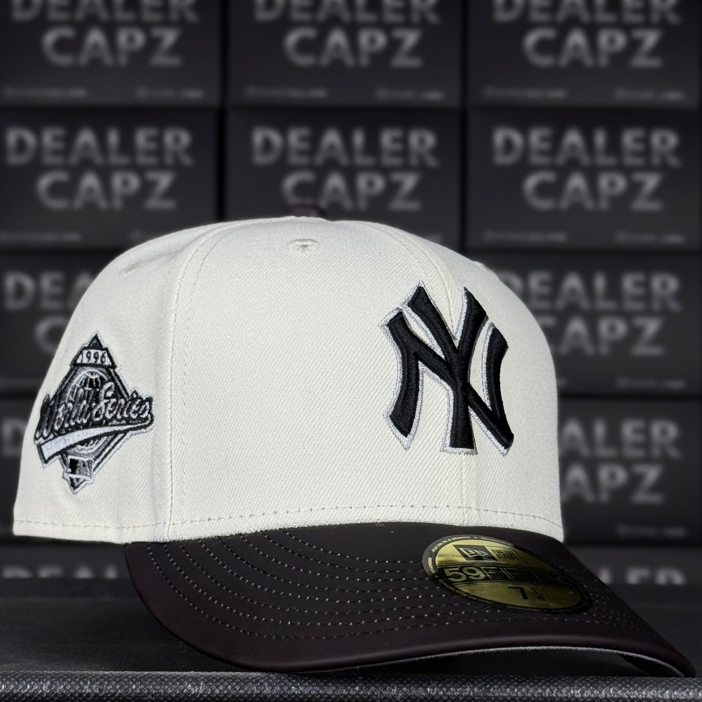 NY YANKEES “COLOR CHANGING”