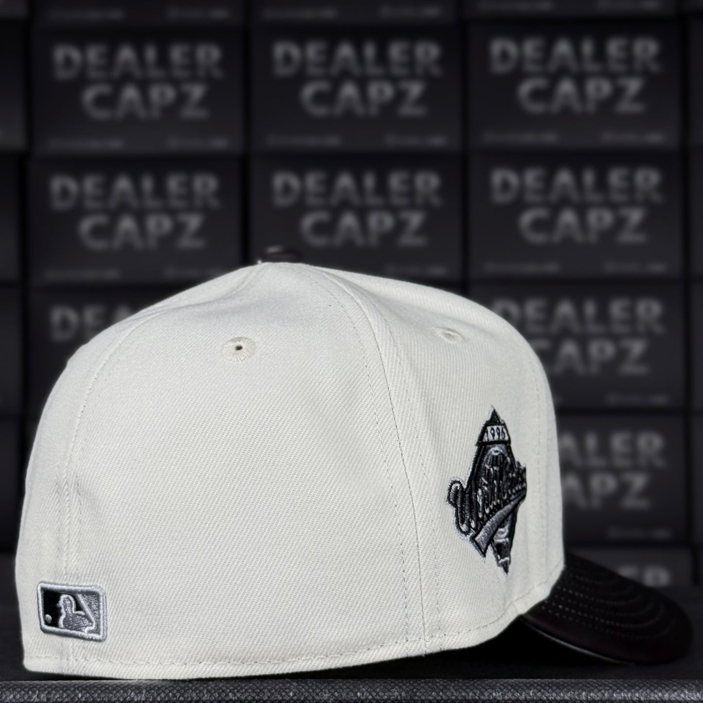 NY YANKEES “COLOR CHANGING”