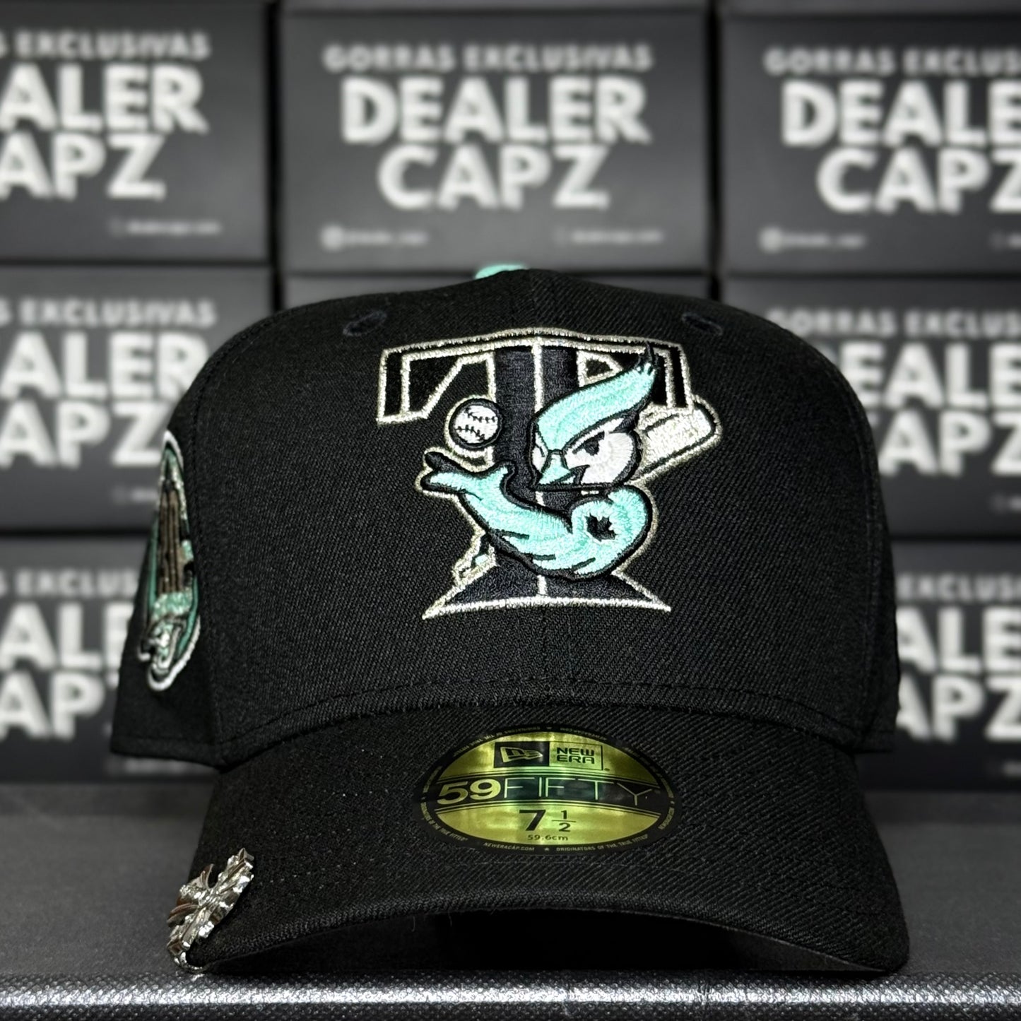 TORONTO BLUE JAYS DIAMOND