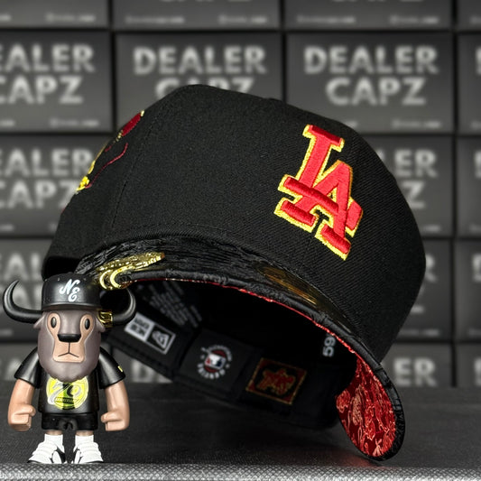 LOS ÁNGELES DODGERS “DRAGON DANCE”