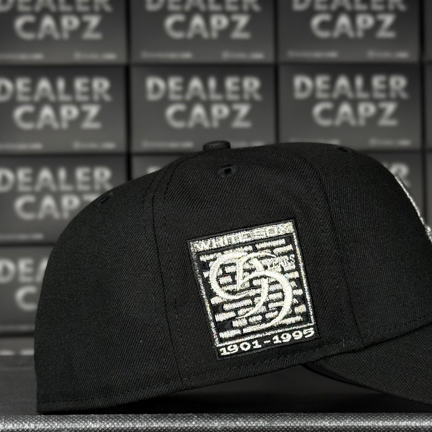 CHICAGO WHITE SOX METALLIC