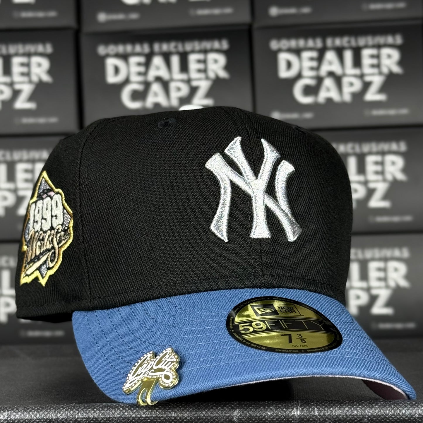 NY YANKEES METALIC