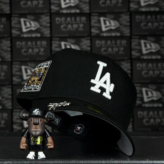 LOS ANGELES DODGERS “BACK TO BACK” 24/25