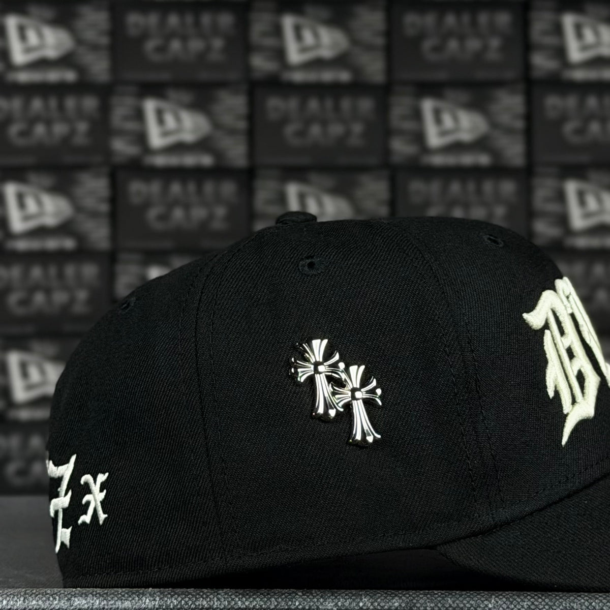 DEALER CAPZ CREW by NEW ERA “DLR”