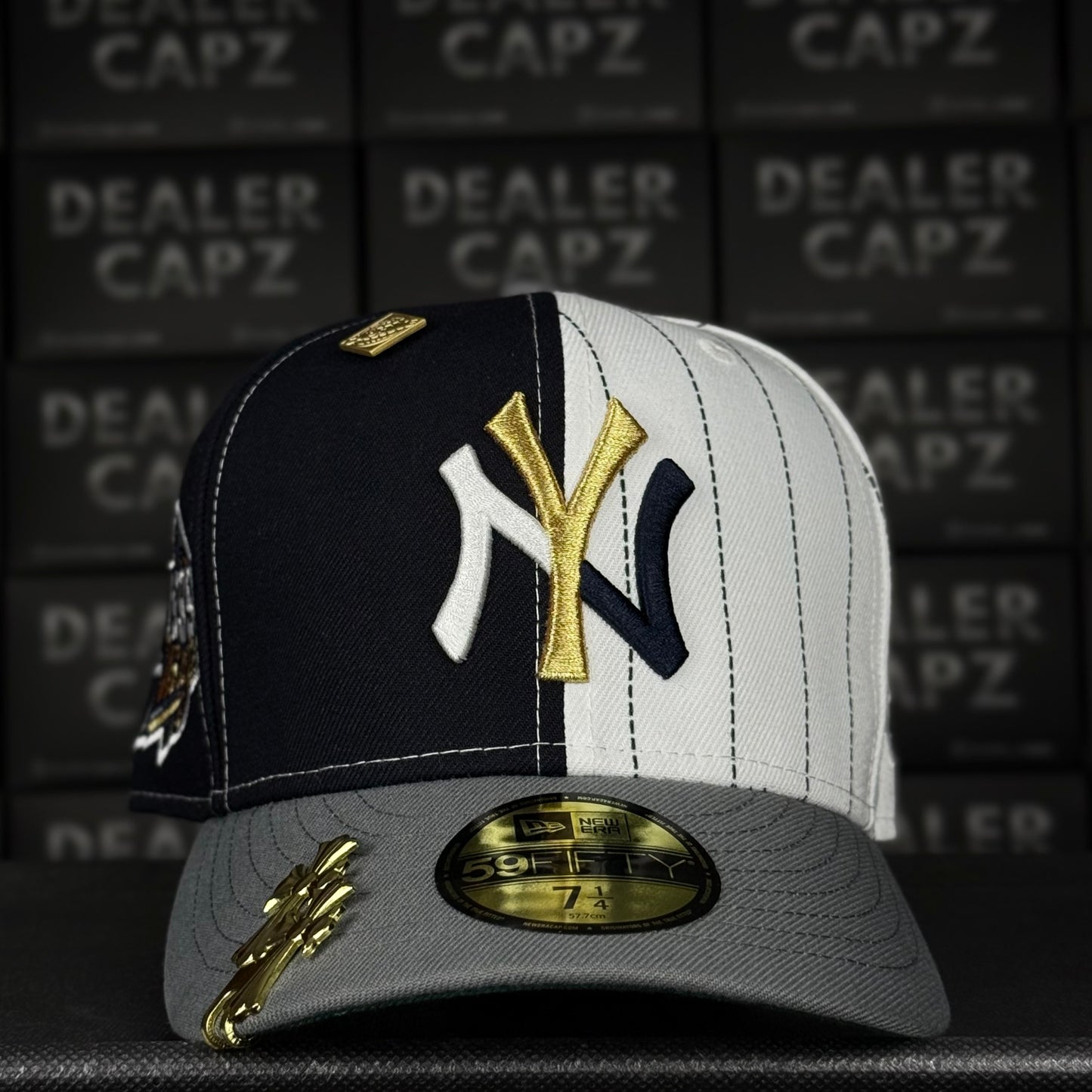 NY YANKEES “SPLIT PANEL”