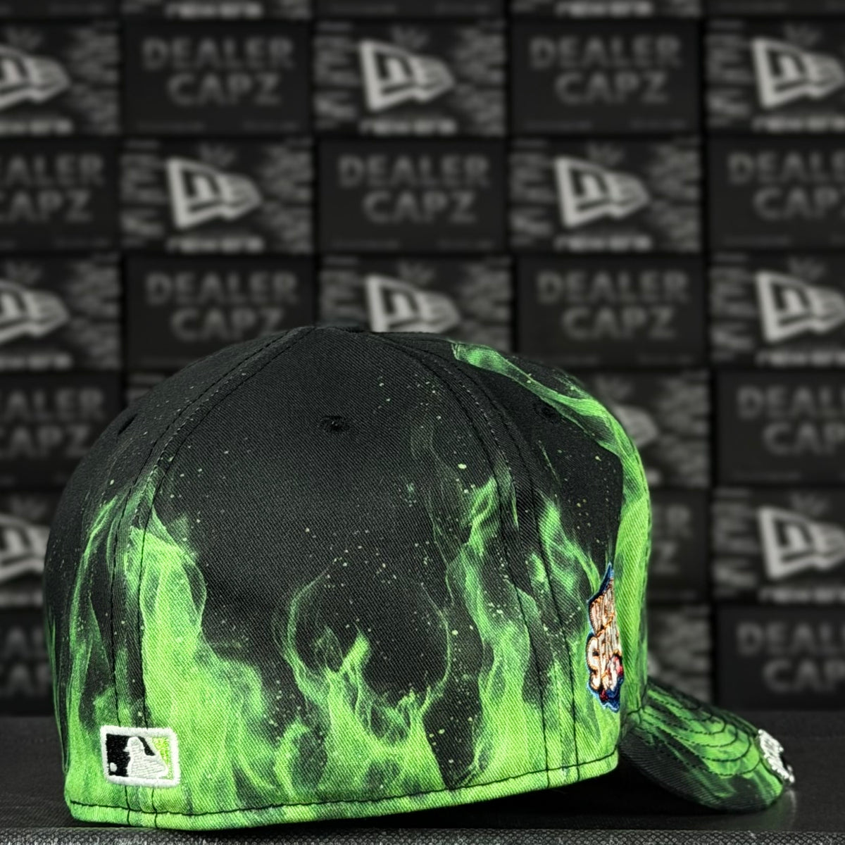 PHILADELPHIA PHILLIES “GREEN FLAME”