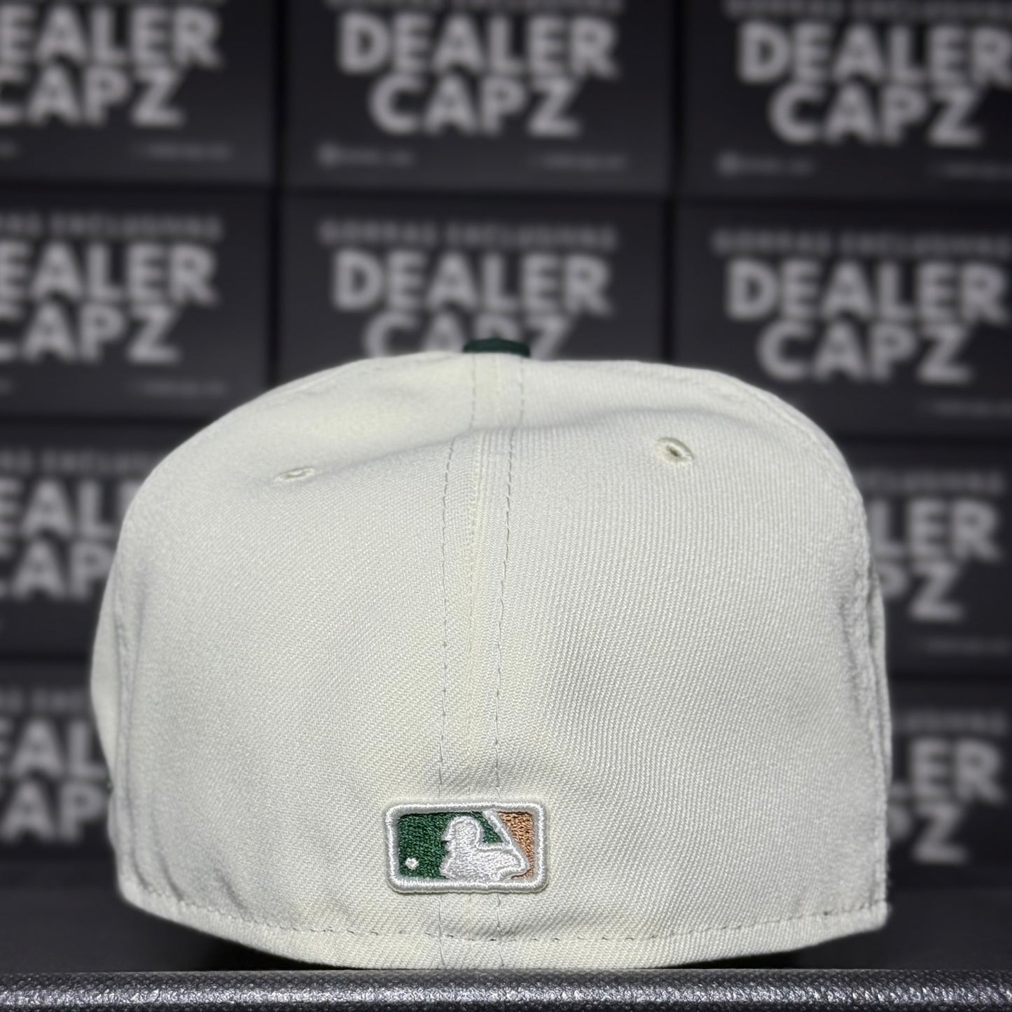 ATHLETICS OAKLAND OUTDOOR