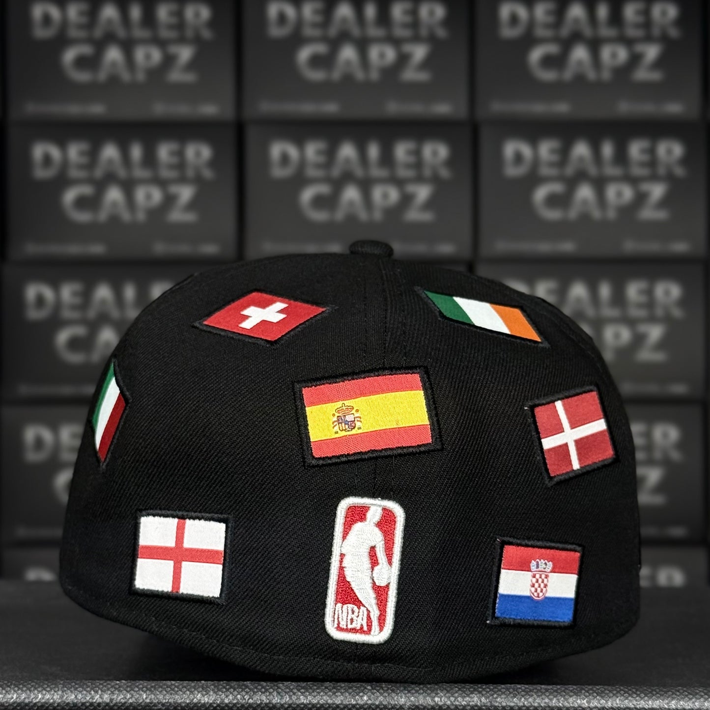 CHICAGO BULLS “FLAGS”