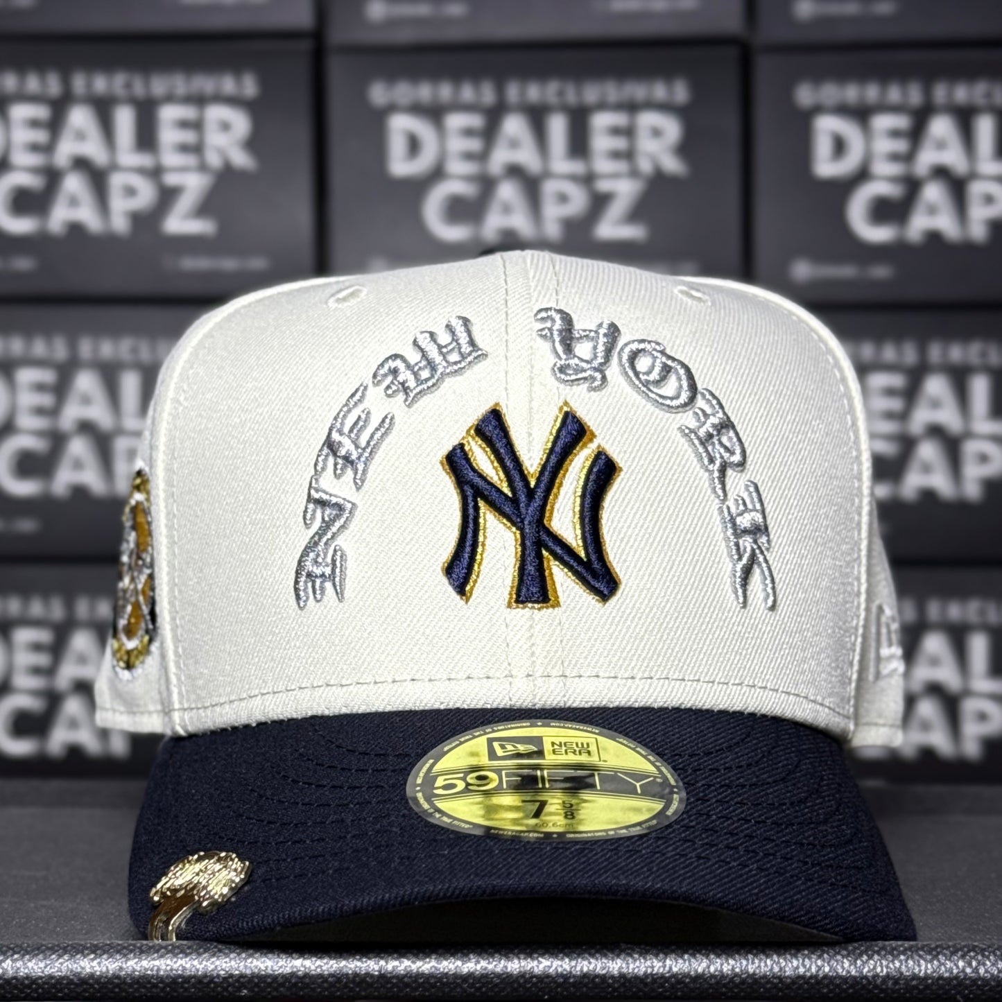 7 5/8 NY YANKEES OLD