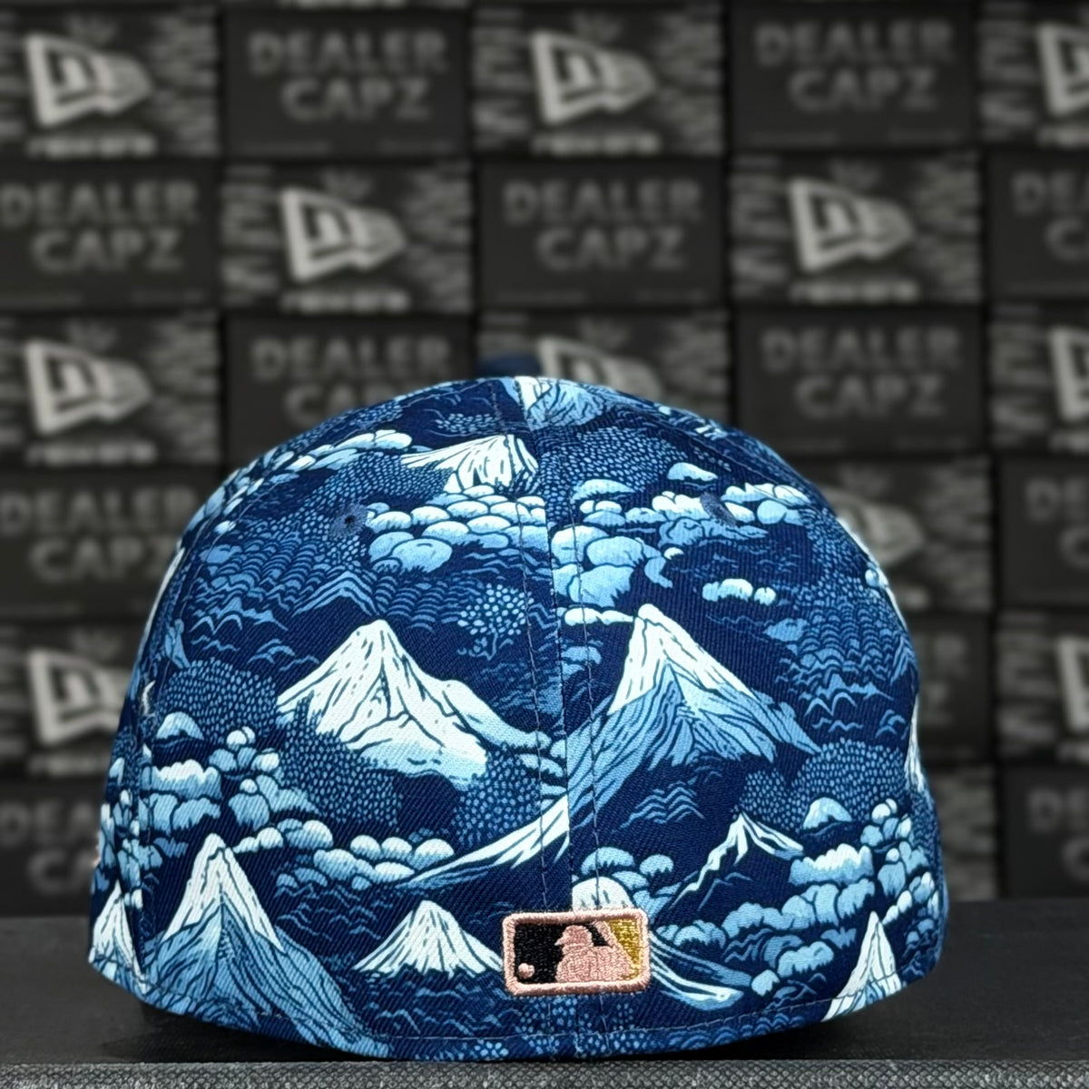LA DODGERS KANJI “PACIFIC CANVAS”
