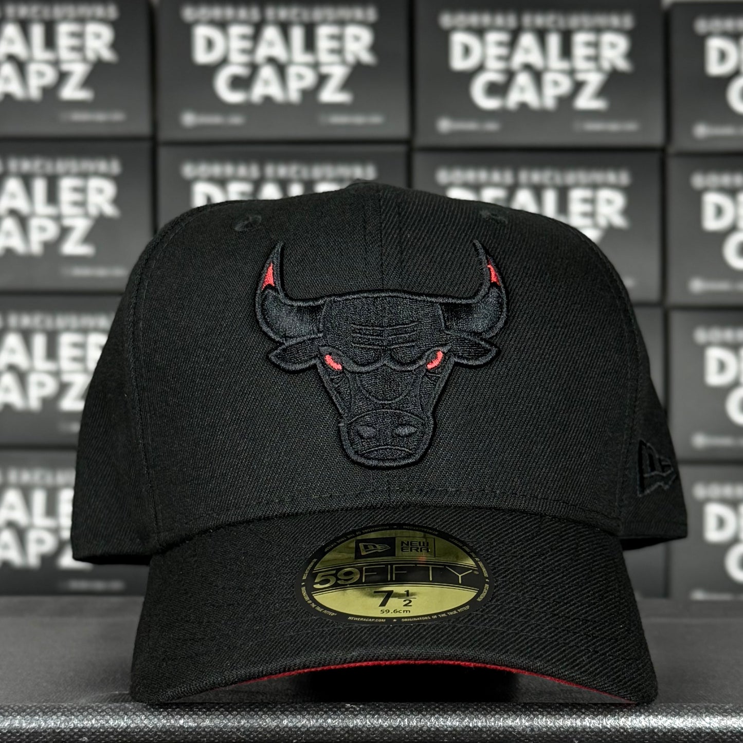 CHICAGO BULLS RED