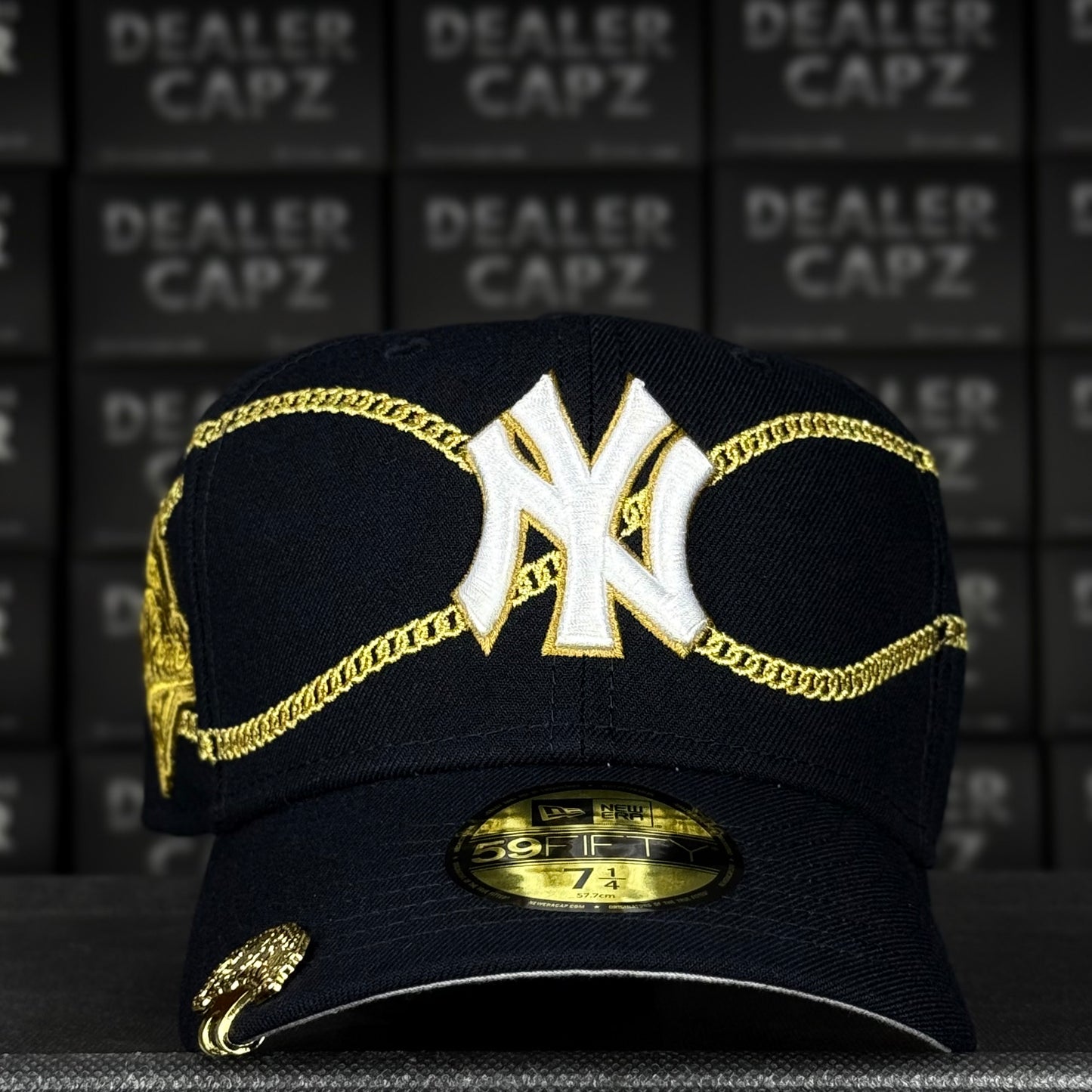 NY YANKEES “CHAIN WRAP”