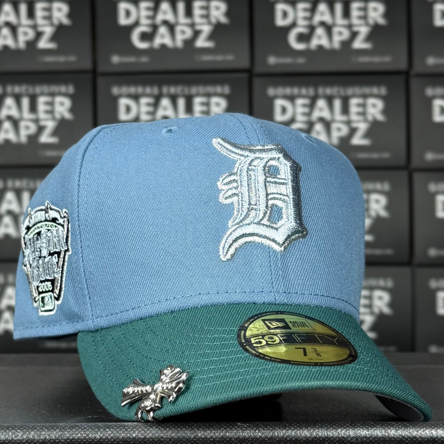 DETROIT TIGERS “DIAMOND”
