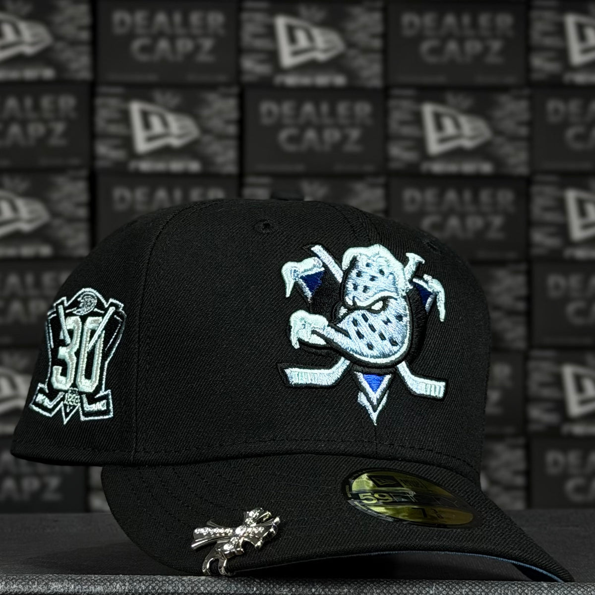 ANAHEIM DUCKS “ICE”