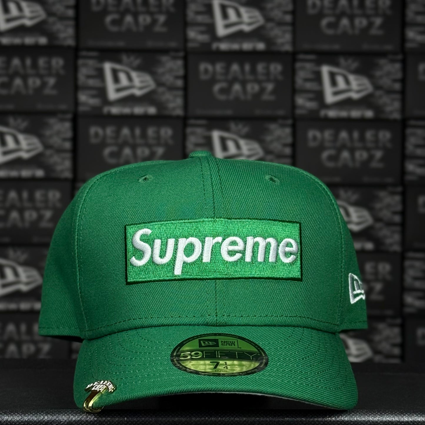 SUPREME BOX LOGO “RINGS”