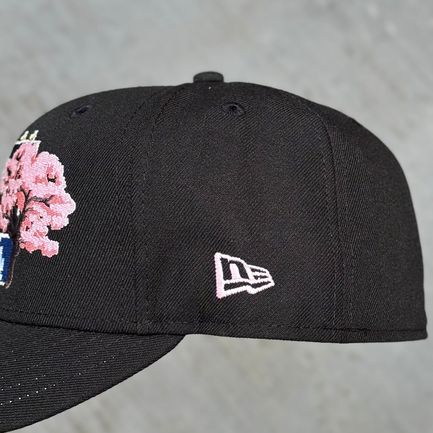 7 1/2 • Dodgers Tokyo Series 2025