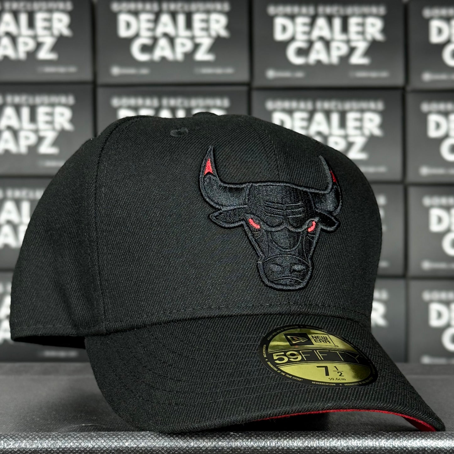 CHICAGO BULLS RED