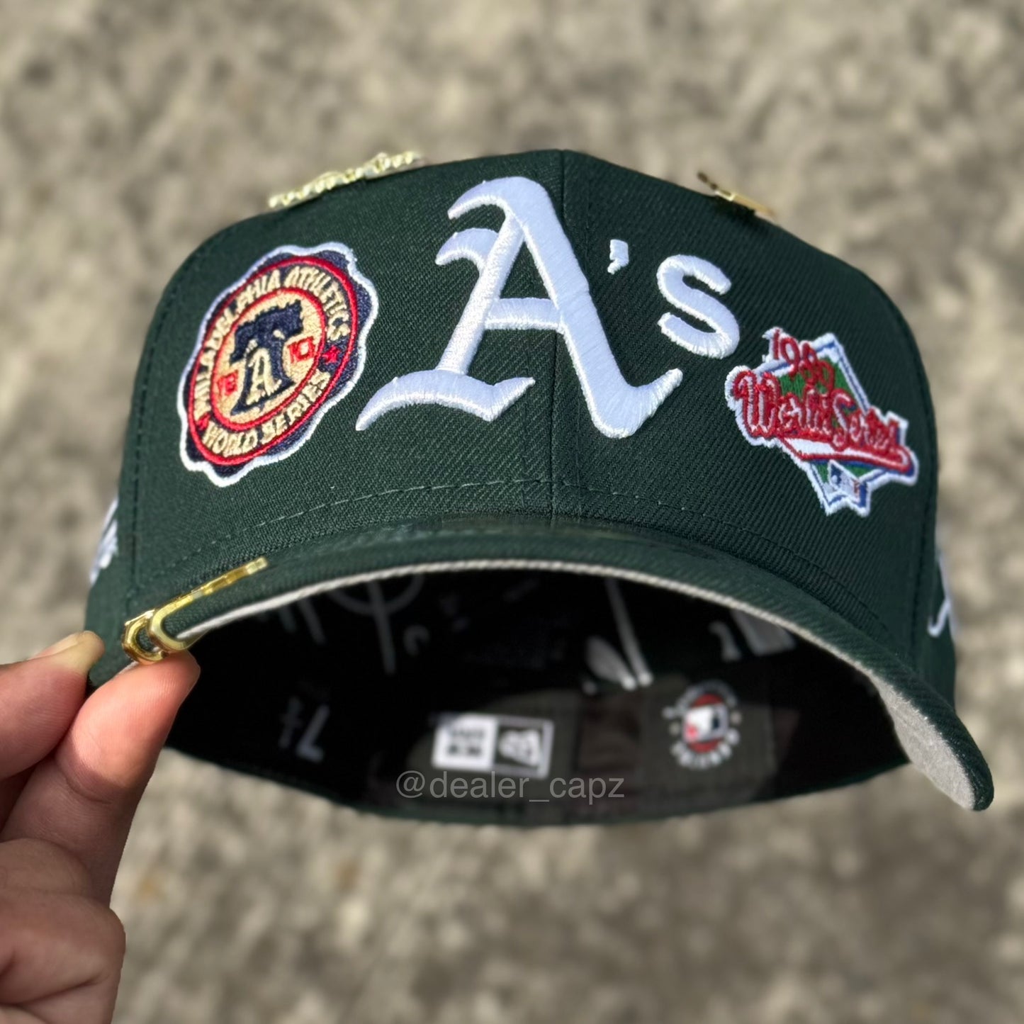 7 1/8 • OAKLAND ATLETICS WORLD CHAMPIONS