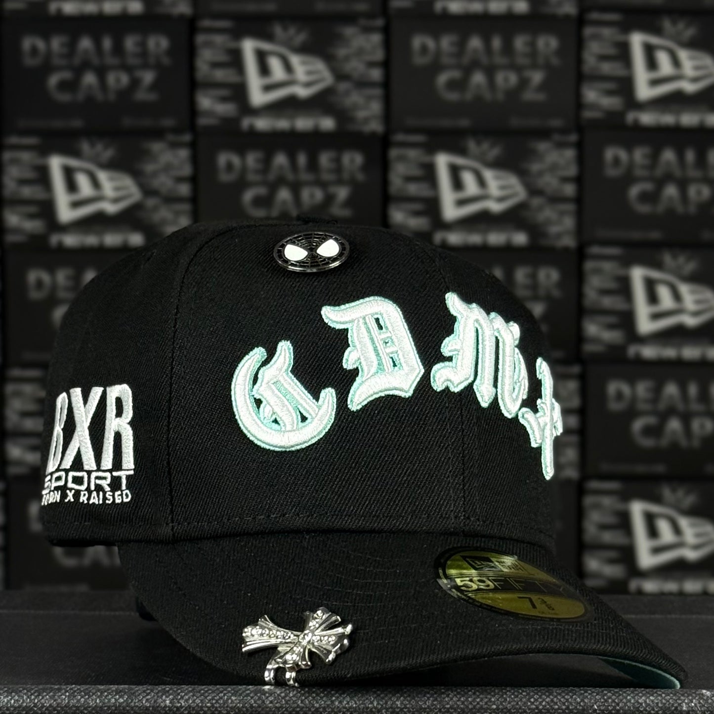 BORN X RAISED x DIABLOS ROJO “CDMX EXCLUSIVA ESTADIO”
