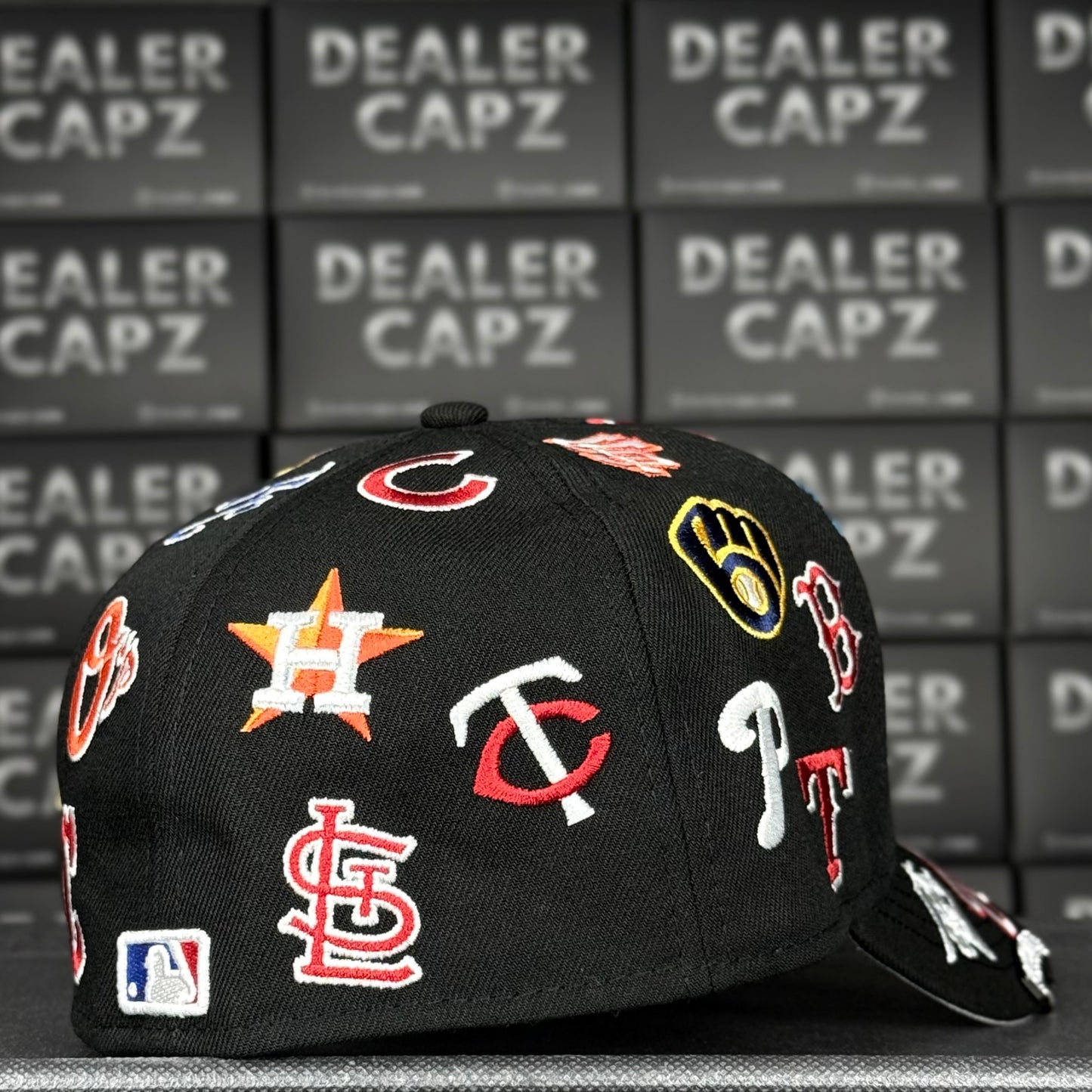 MLB ALL OVER “LOGOS”