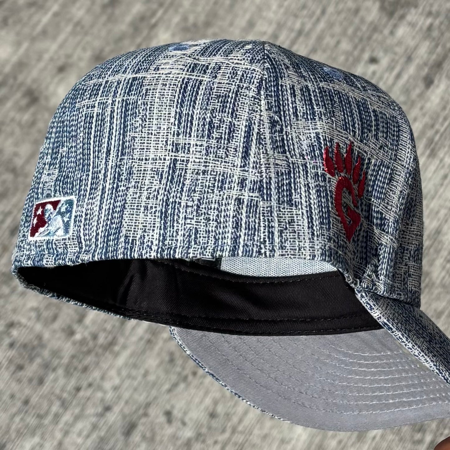 7 1/4 • FRESNO GRIZZLIES
