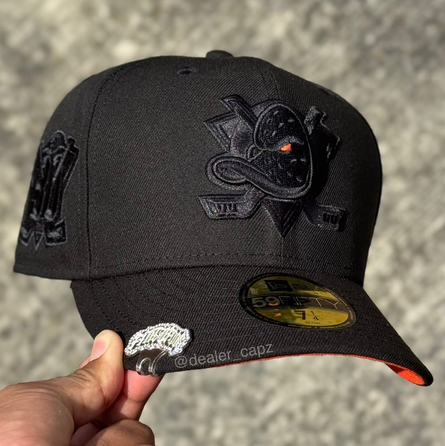 7 1/2 •ANAHEIM DUCKS LÁSER