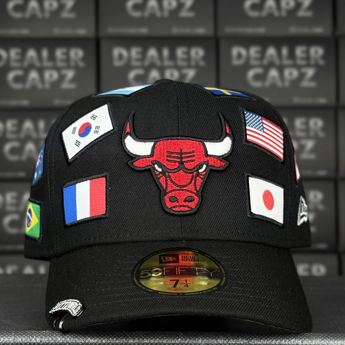 CHICAGO BULLS “FLAGS”