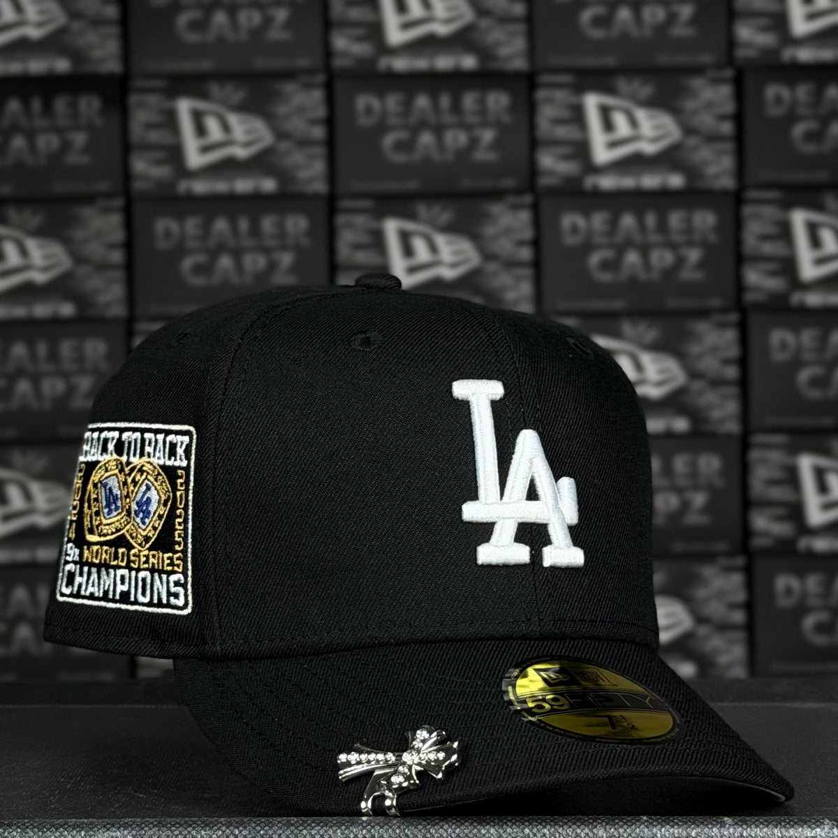 LOS ANGELES DODGERS “BACK TO BACK” 24/25