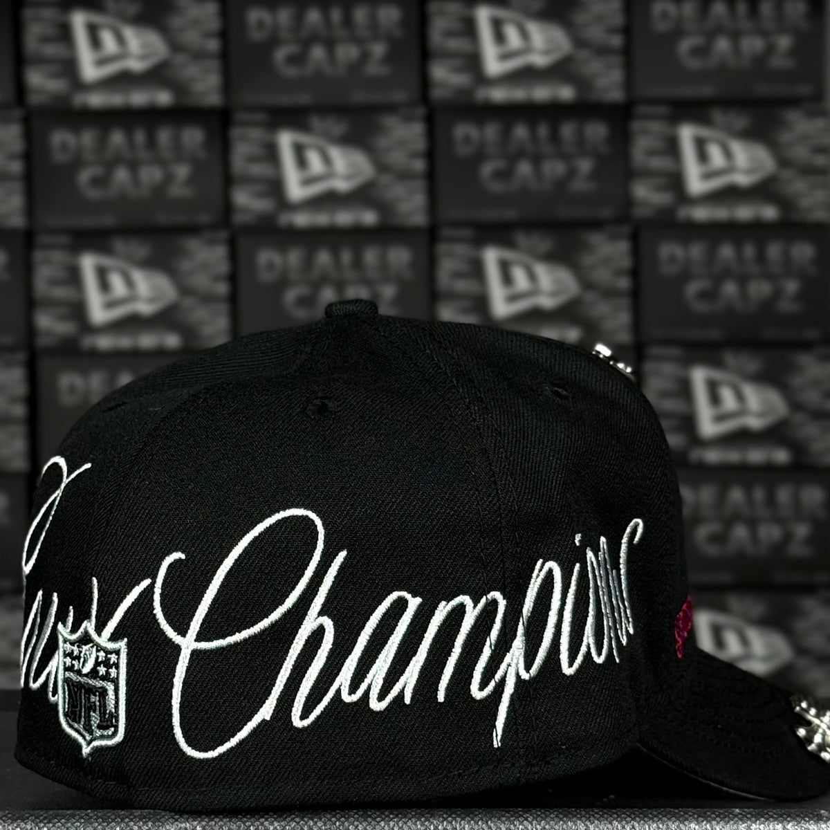 LAS VEGAS RAIDERS “HISTORIC CHAMPIONS”