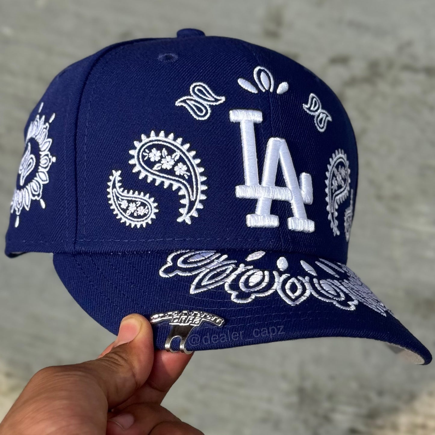 7 1/8 • 7 3/8 • 7 1/2 LOS ANGELES DODGERS PASLEY
