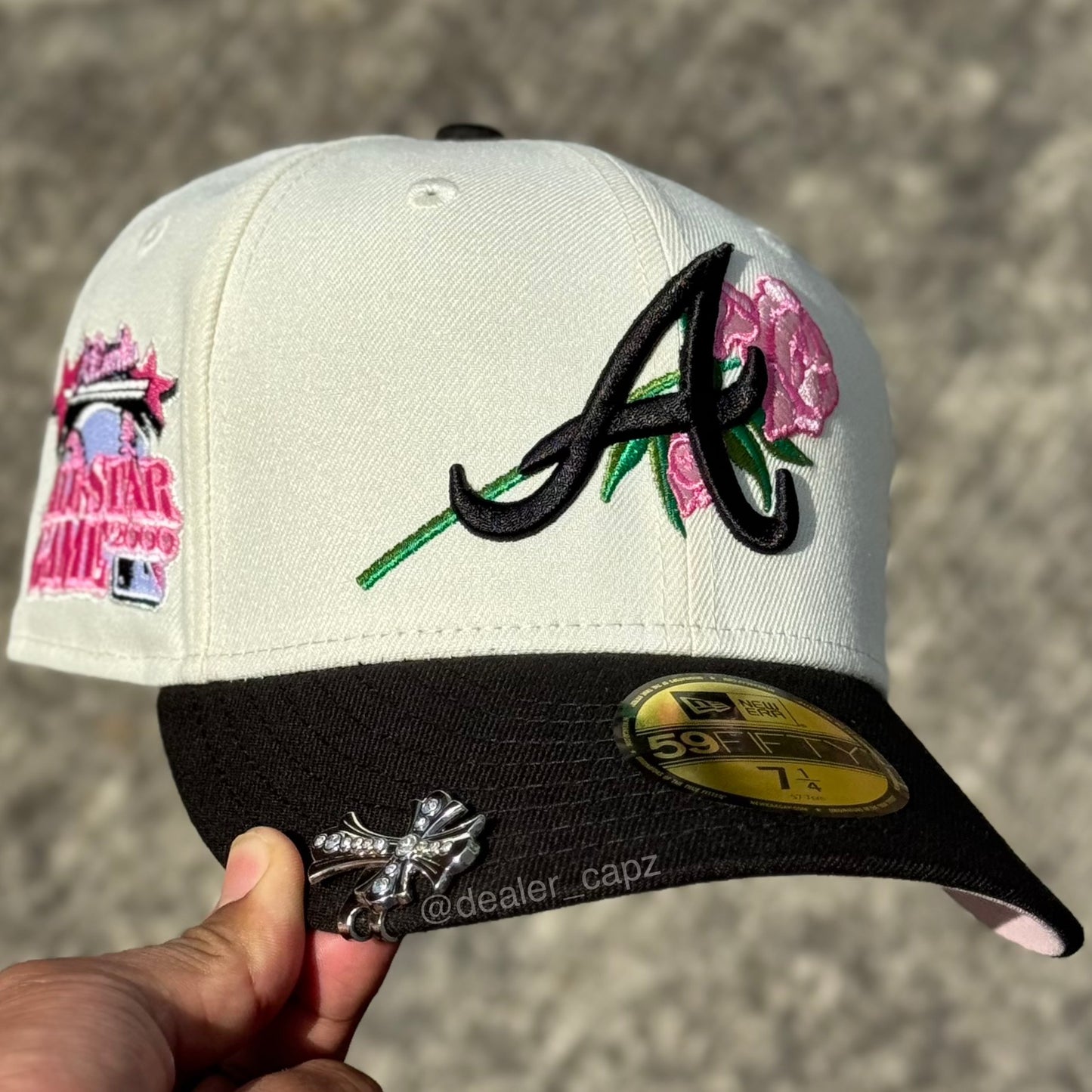 7 • 7 1/8 • ATLANTA BRAVES