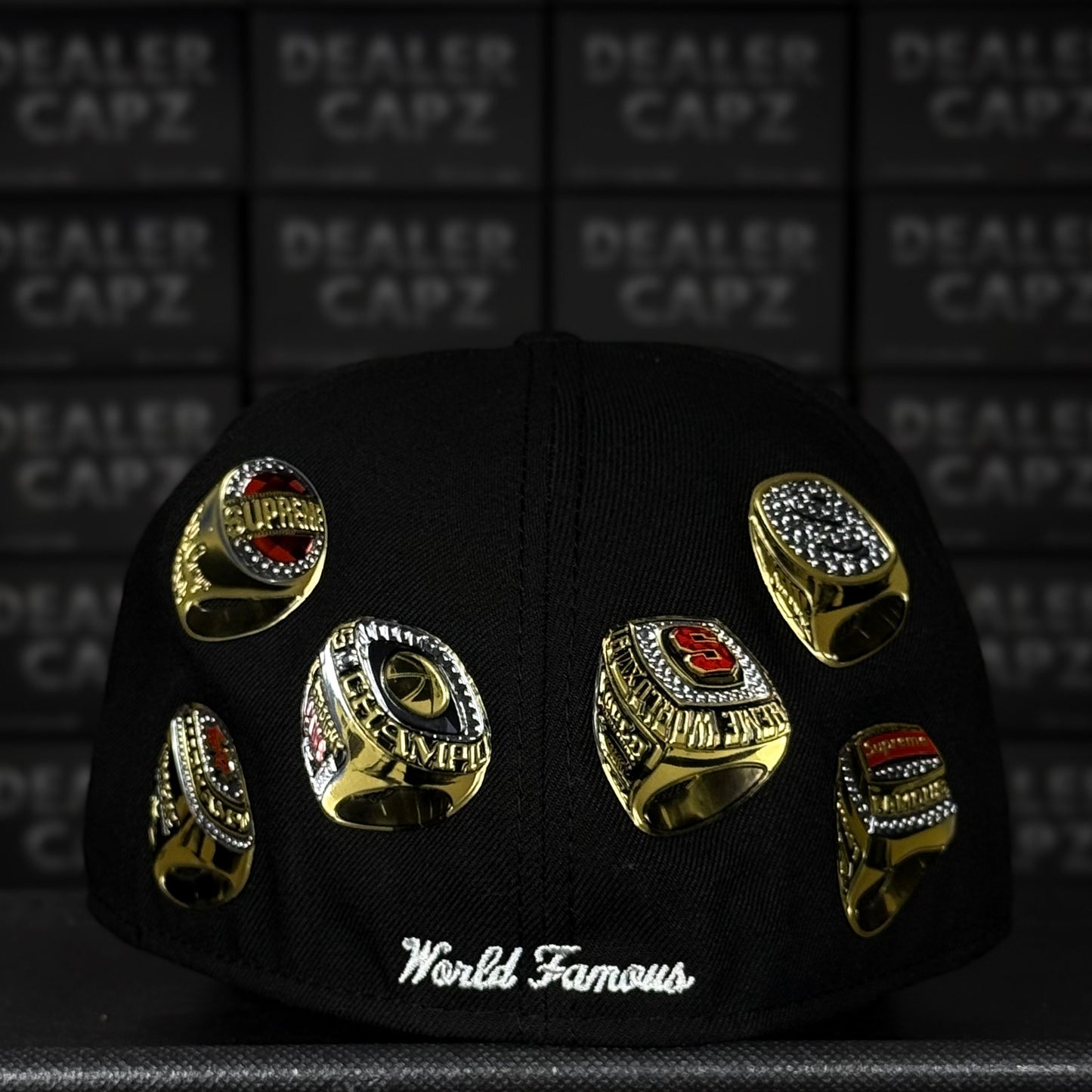 SUPREME BOX LOGO “RINGS”