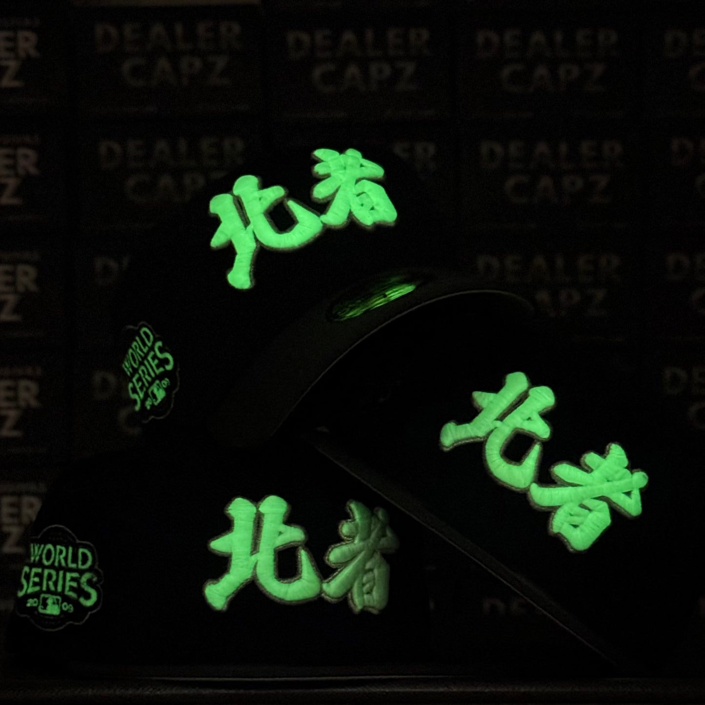 NY YANKEES KANJI (glow in the dark)