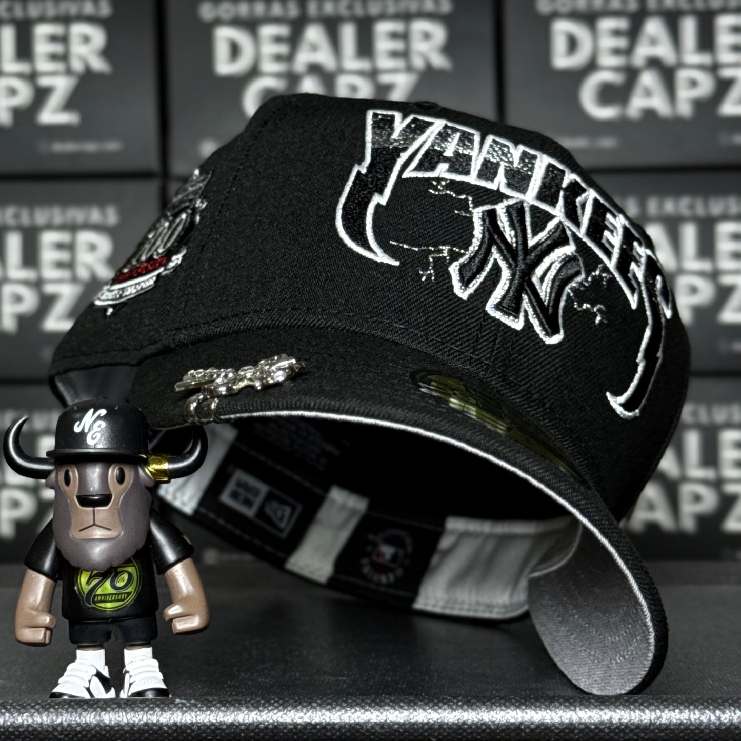 NY YANKEES METALLICA