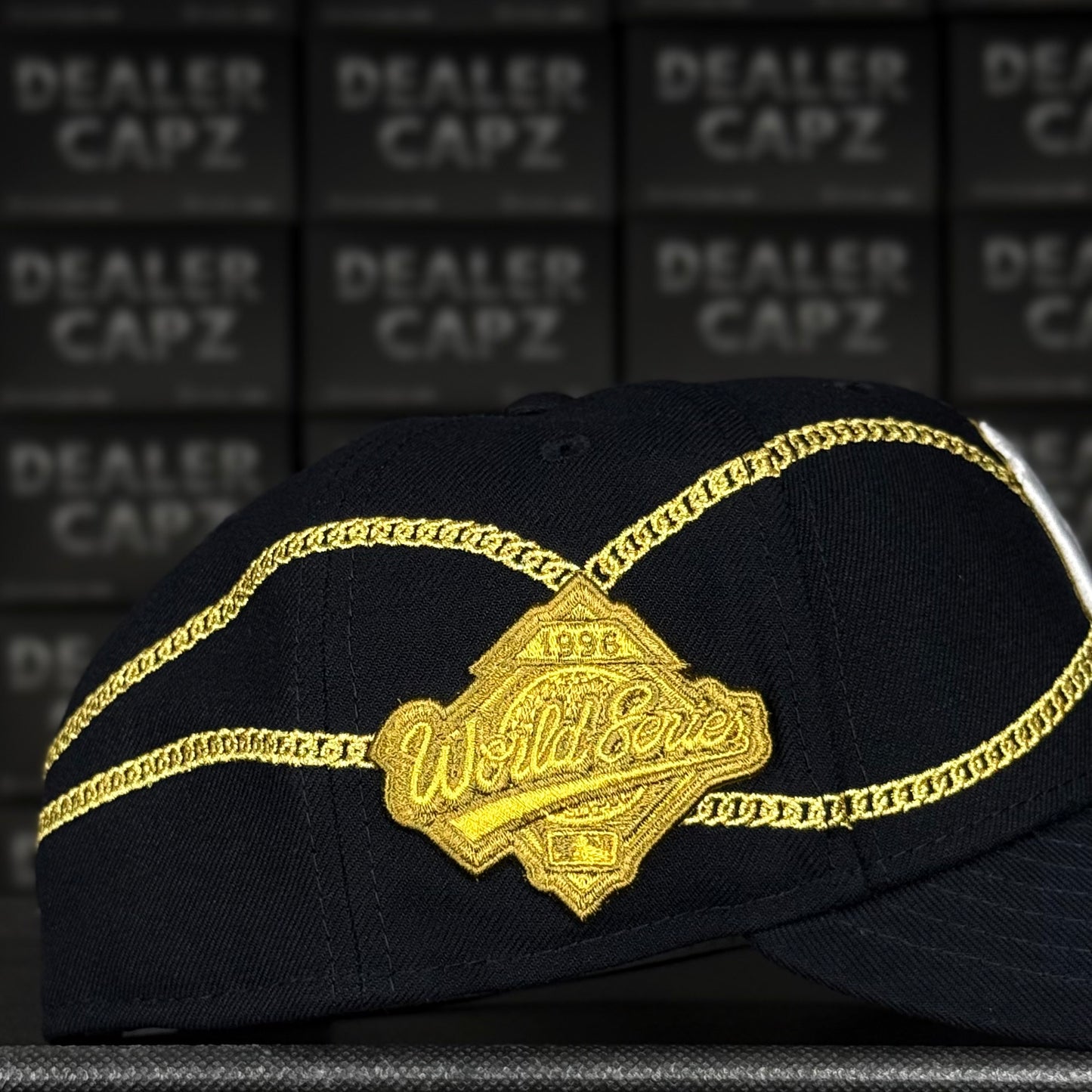 NY YANKEES “CHAIN WRAP”