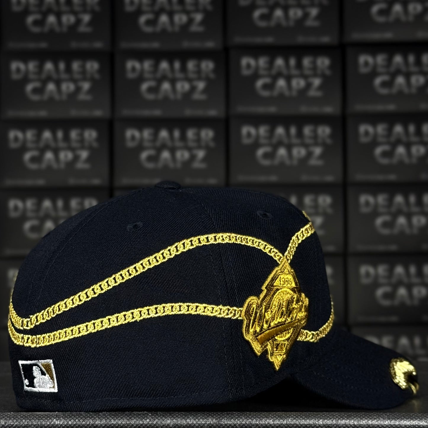 NY YANKEES “CHAIN WRAP”